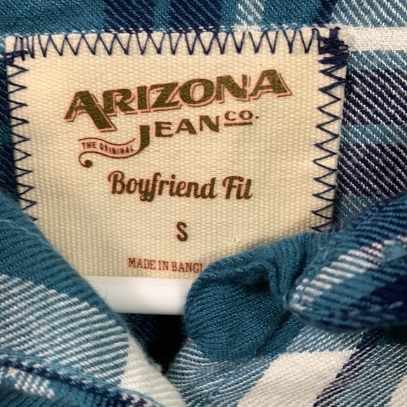 Arizona Jeans Boyfriend Fit Flannel feel button down shirt, Sz S good condition - Picture 2 of 5